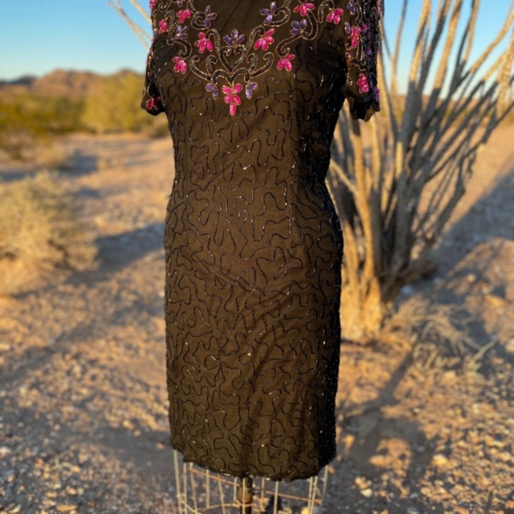 Vintage 80’s AP. LTD beaded silk cocktail dress 👗 - Picture 2 of 8